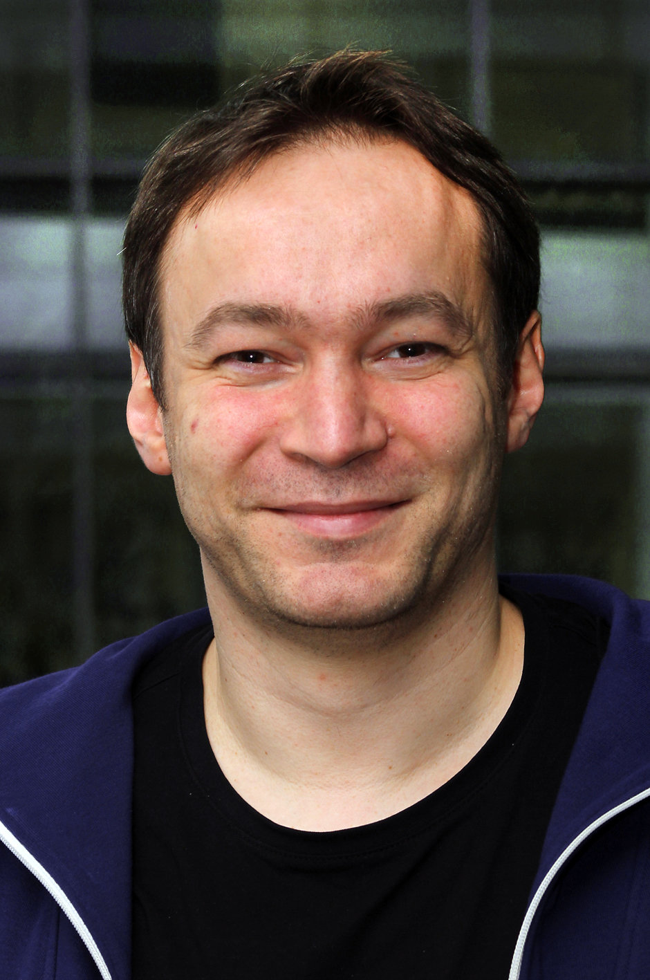 Prof. Dr. Sascha  Laubinger